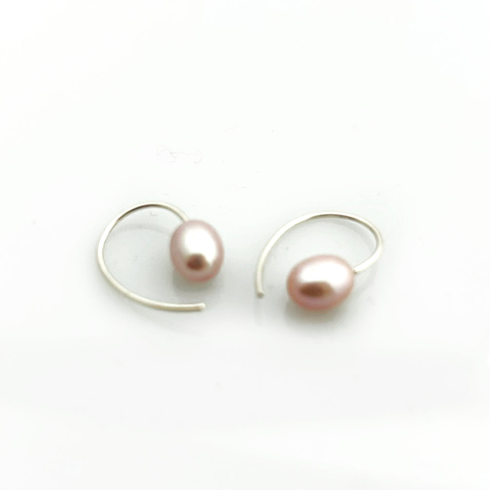 Zart rosa Perlenohrringe aus 925er Sterling Silber