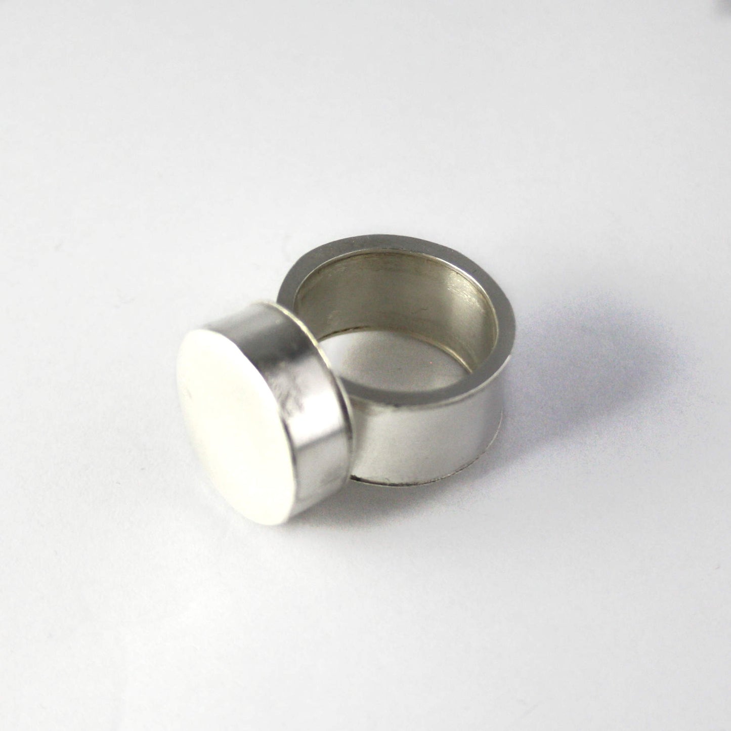 Ring 925 Sterling silver hollow mounted size 59