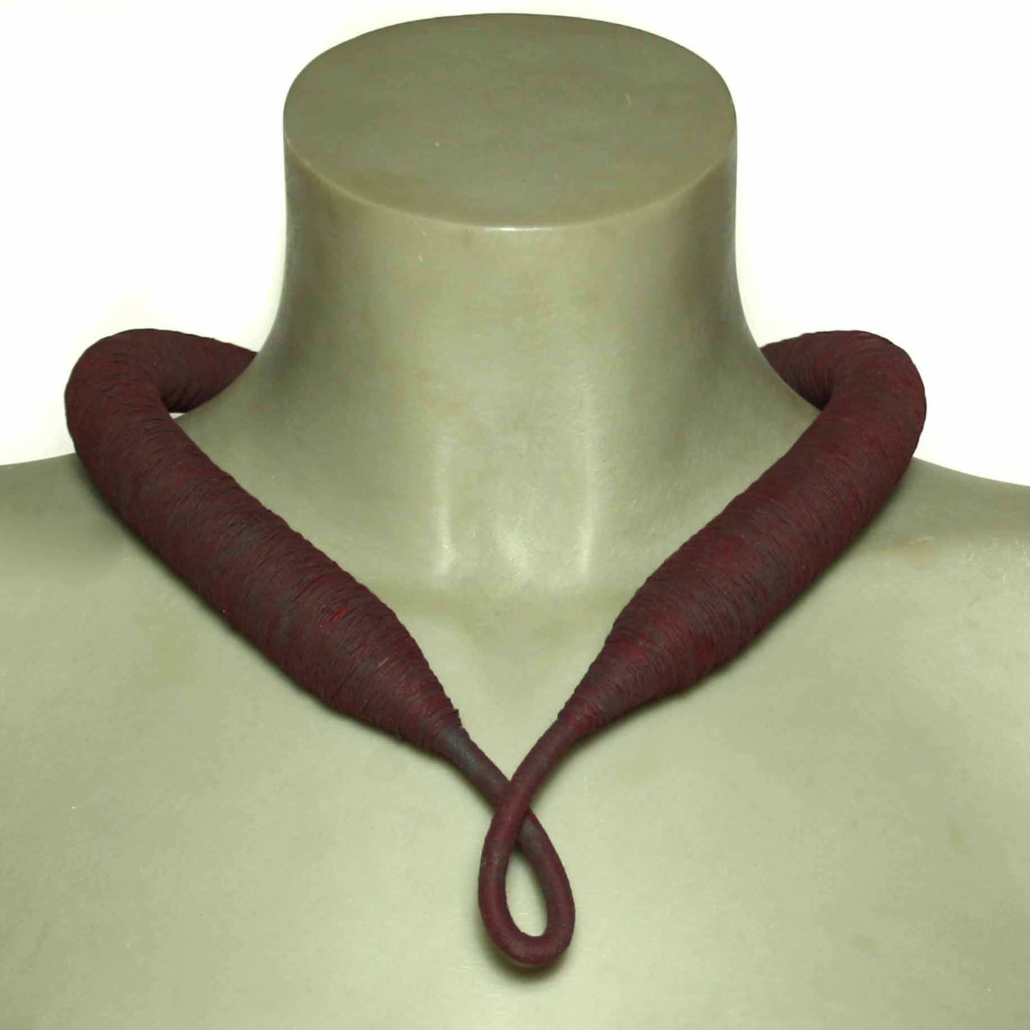 Textile Choker Yarn Resin 925 Silver Bordeaux