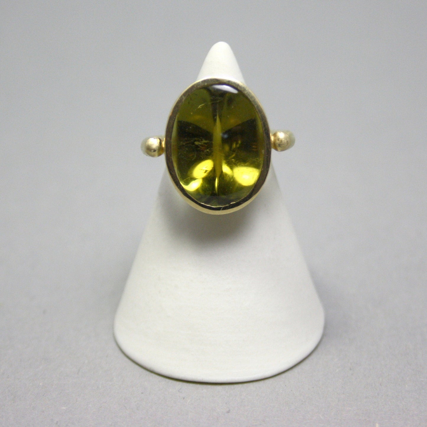 Ring 750 gold with tourmaline size. 51