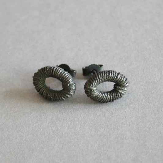 Spitzovale Ohrstecker 925er Silber geschwärzt